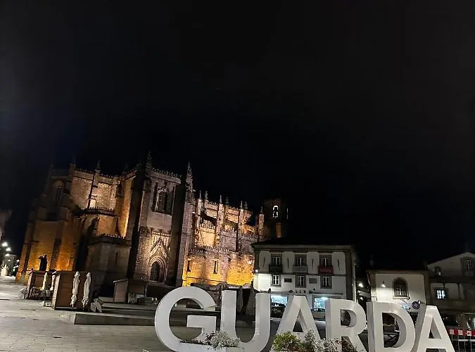 Rustico T1 No Centro * Guarda